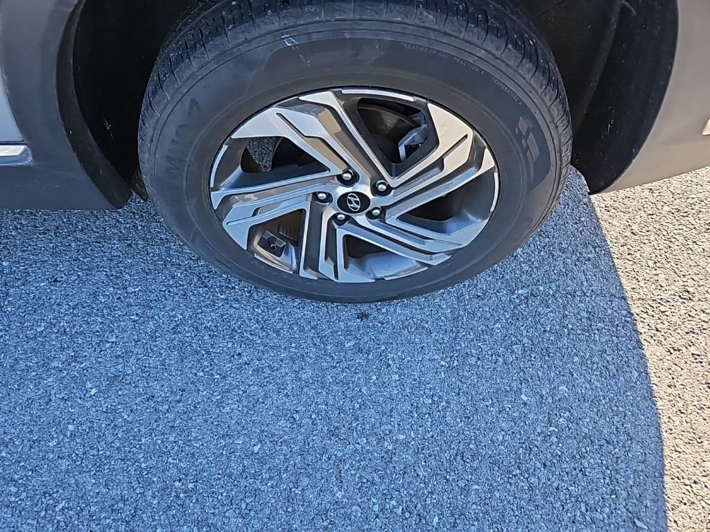 Used 2022 Hyundai Santa Fe SEL w/ Convenience + Premium Package image 12