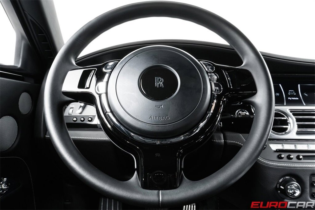 Used 2019 Rolls-Royce Ghost image 31