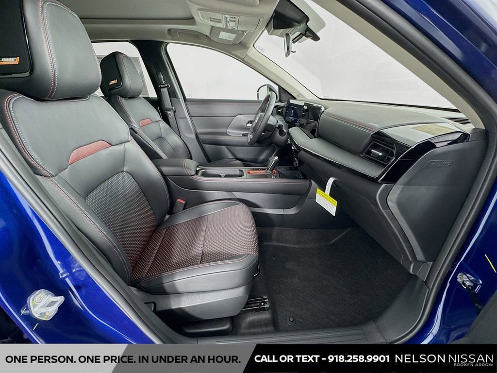 New 2026 Nissan Kicks SR w/ SR Premium Package FWD image 28