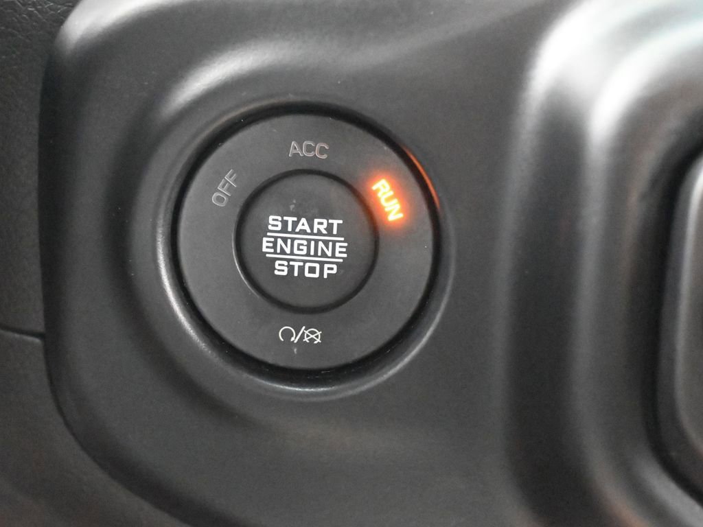 Used 2022 Jeep Wrangler Unlimited Sport image 28