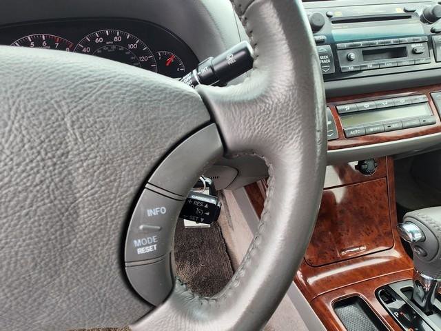 Used 2005 Toyota Camry LE FWD image 13