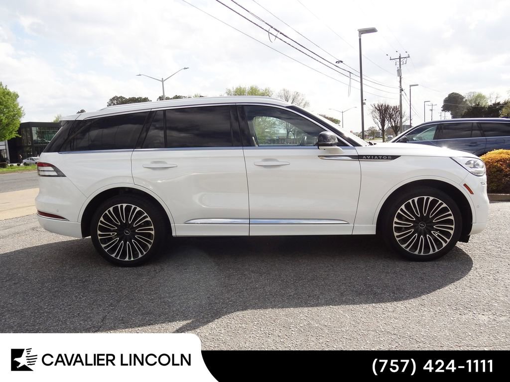 Used 2024 Lincoln Aviator Black Label w/ Dynamic Handling Package image 2