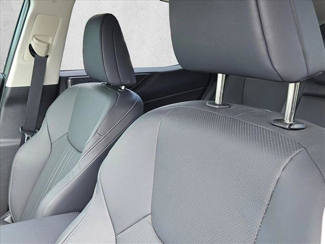 Used 2025 Lexus NX 250 FWD w/ Towing Package (2000 Lbs) image 13