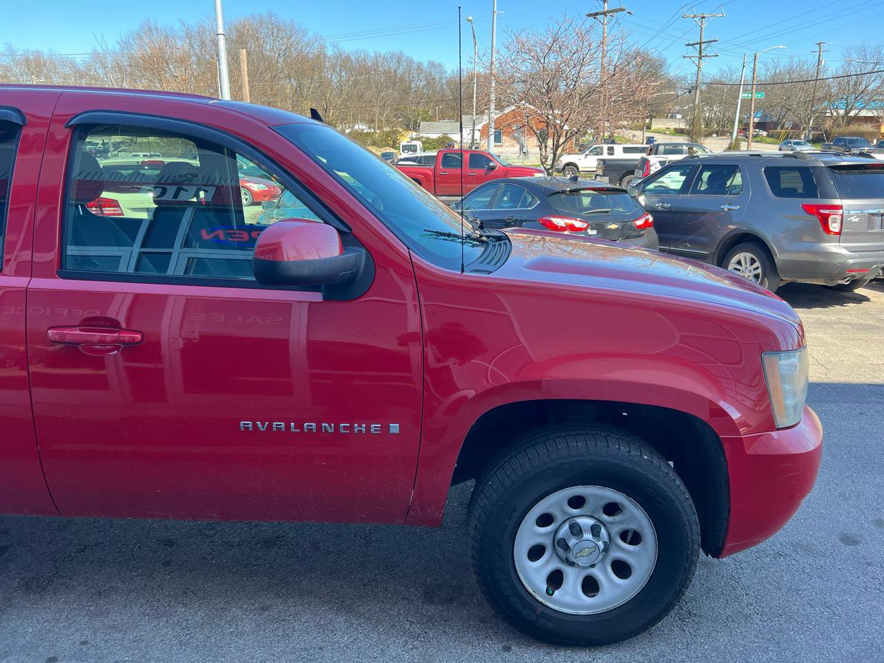 Used 2009 Chevrolet Avalanche LT w/ Convenience Package #1 image 4