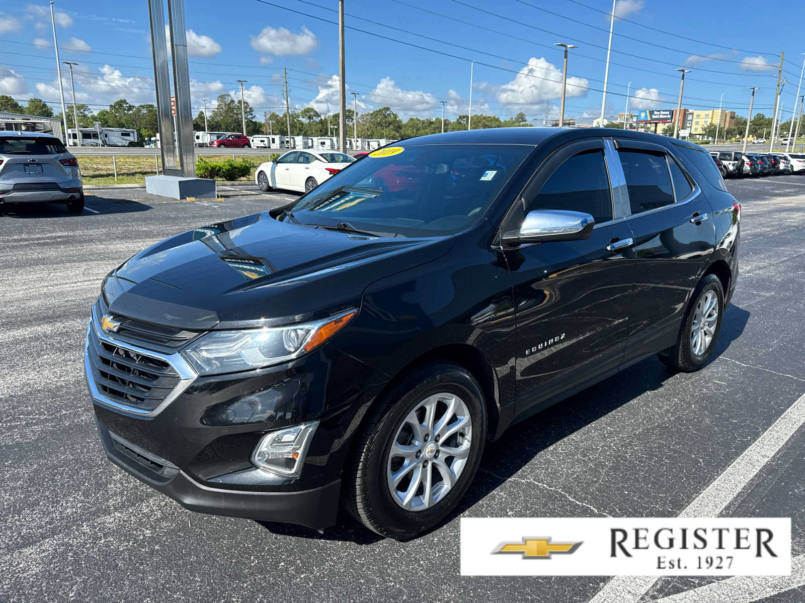 Used 2019 Chevrolet Equinox LT FWD image 1