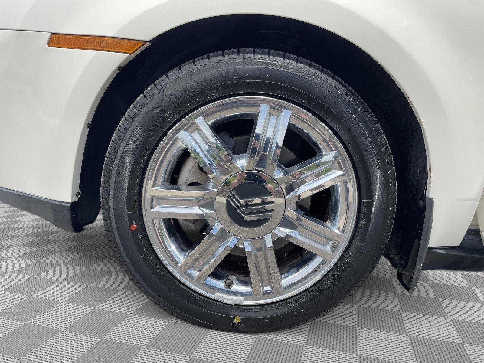 Used 2009 Mercury Sable Premier FWD image 14