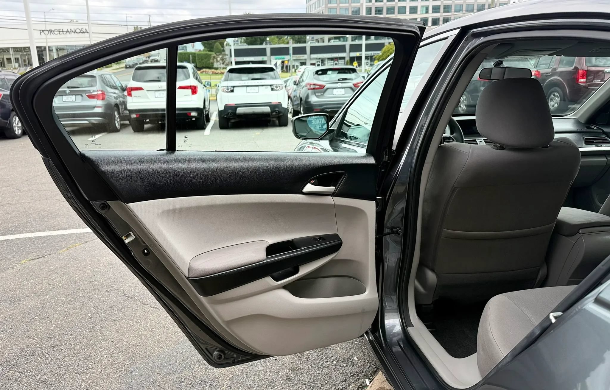 Used 2012 Honda Accord LX image 23
