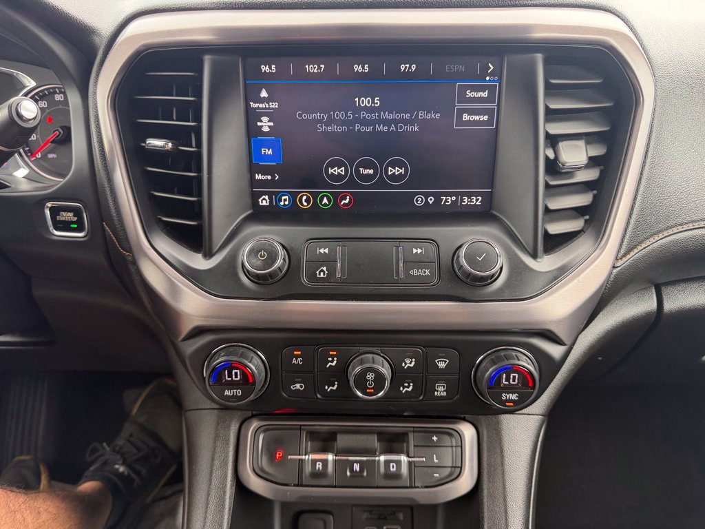 Used 2022 GMC Acadia AT4 w/ Preferred Package AWD/4WD image 8