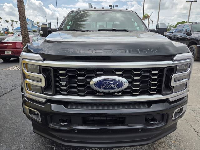 Used 2026 Ford F450 Platinum w/ Platinum Plus Package AWD/4WD image 2