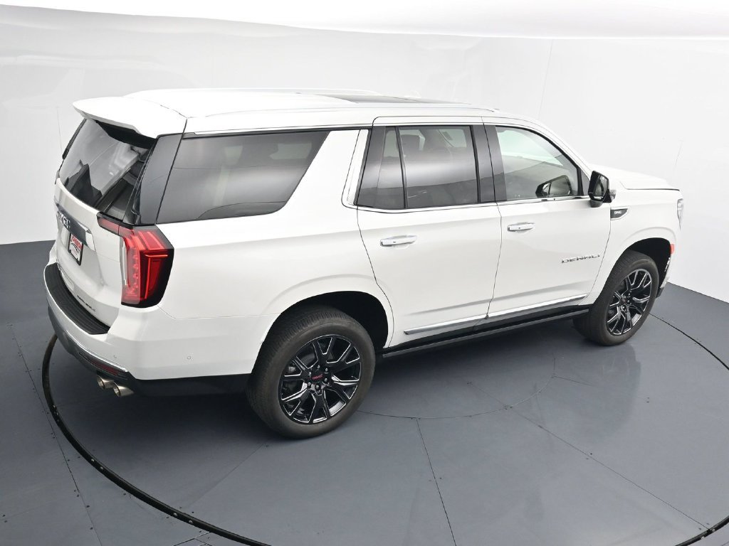 Used 2024 GMC Yukon Denali w/ Advanced Technology Package AWD/4WD image 33