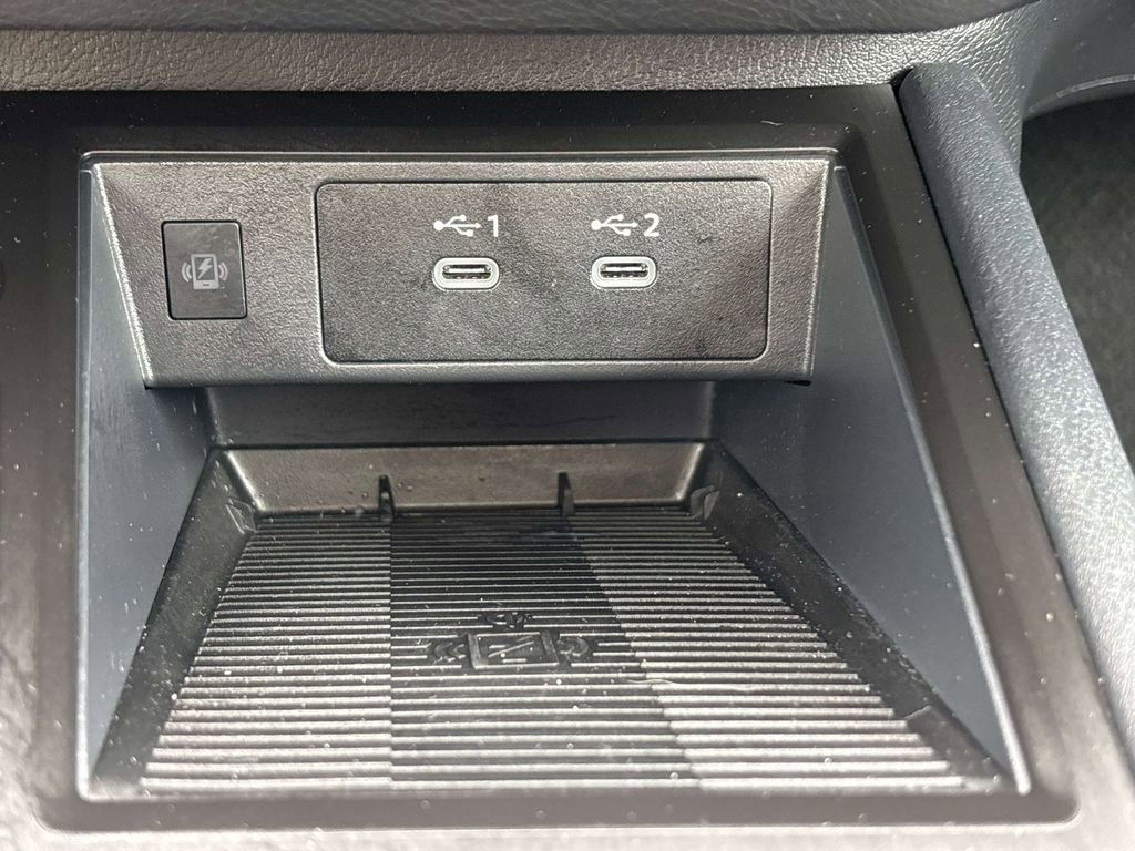 Used 2026 Nissan Kicks SV w/ SV Premium Package image 30