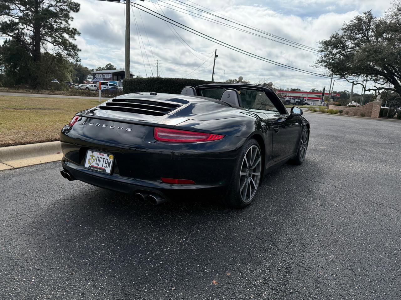 Used 2015 Porsche 911 Carrera S image 8