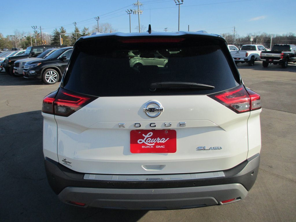 Used 2021 Nissan Rogue SL w/ Premium Package image 7