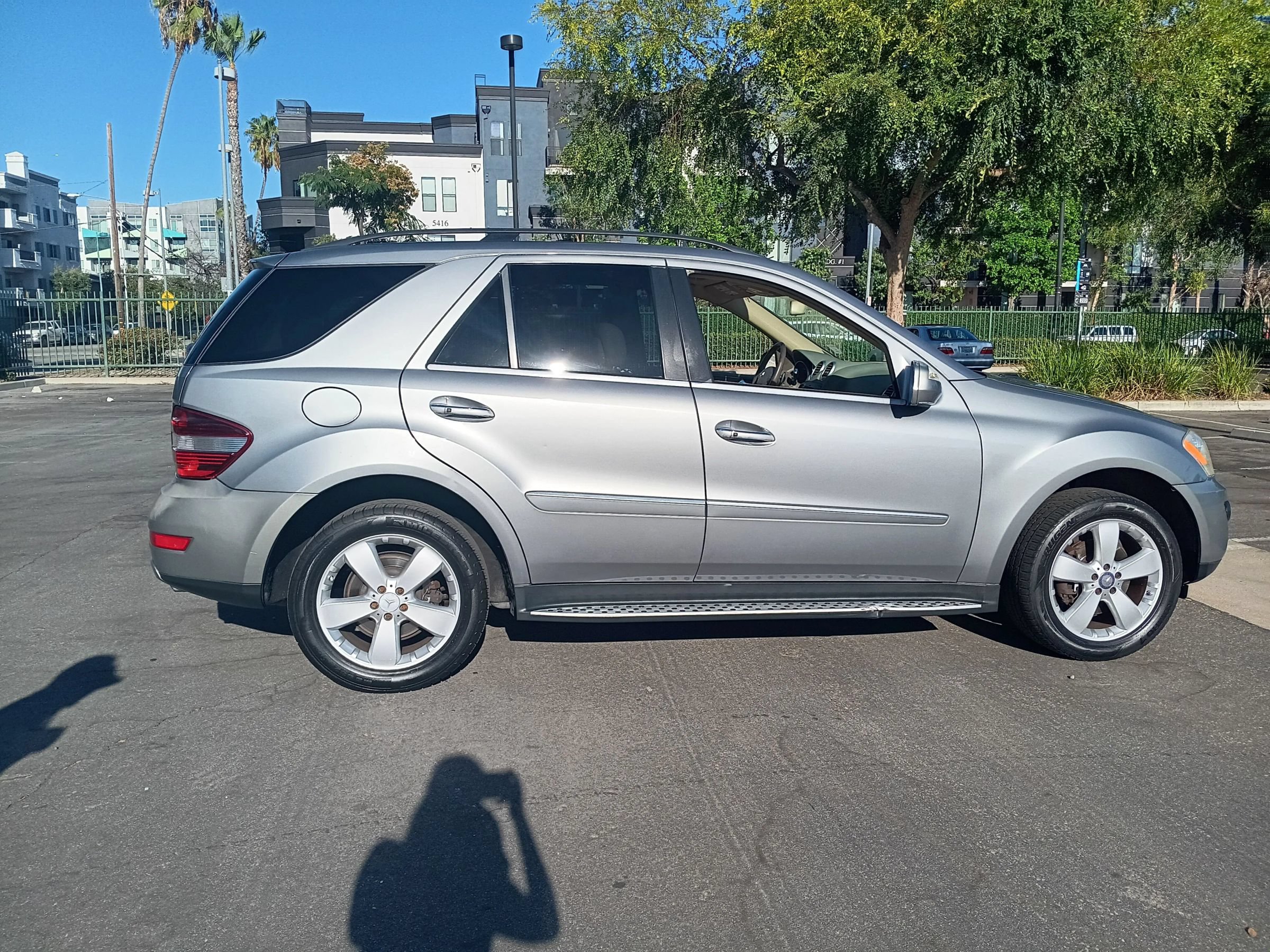 Used 2010 Mercedes-Benz ML 350 2WD image 4