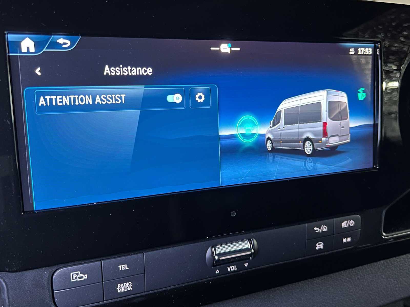 Used 2025 Mercedes-Benz Sprinter 2500 image 35
