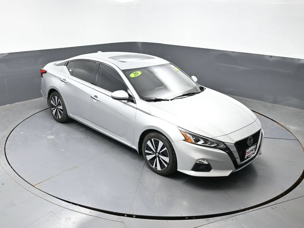 Used 2020 Nissan Altima 2.5 SV FWD image 41