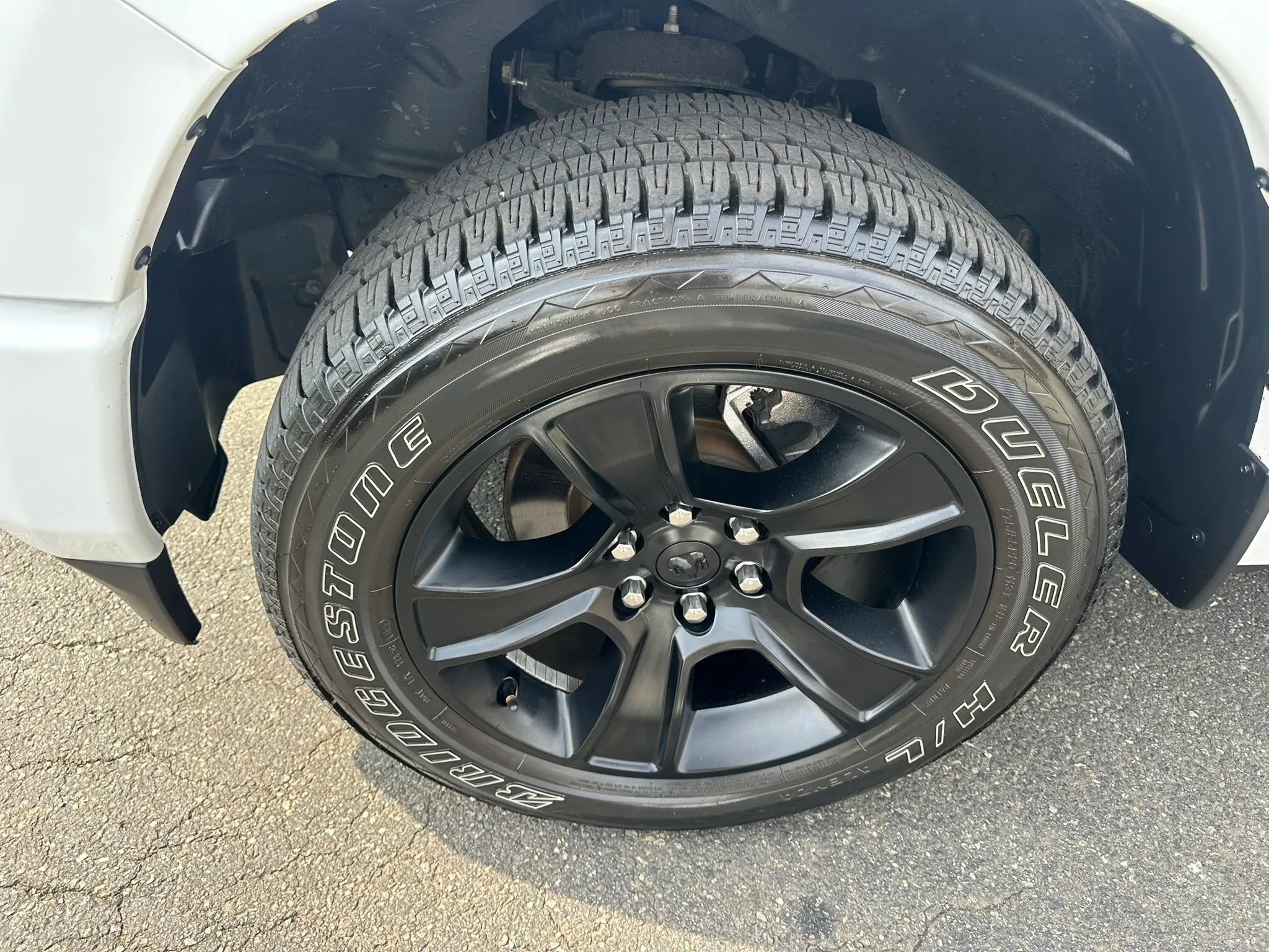 Used 2021 RAM 1500 Big Horn image 9