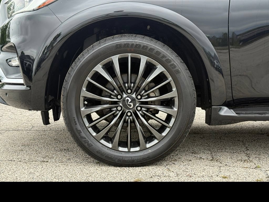 Used 2022 INFINITI QX80 Sensory w/ Cargo Package AWD/4WD image 2
