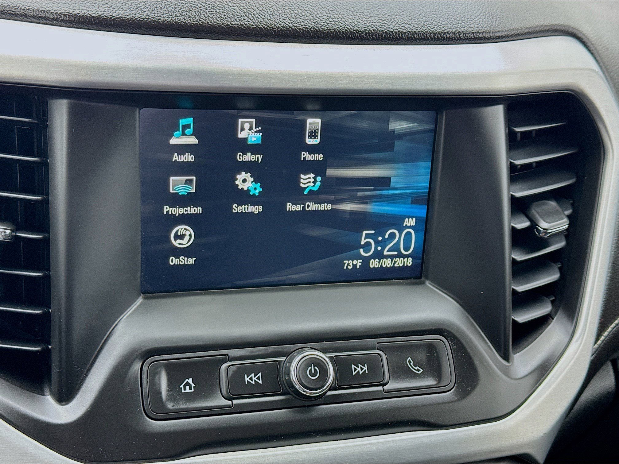 Used 2019 GMC Acadia SLE w/ LPO, Floor Liner Package FWD image 9