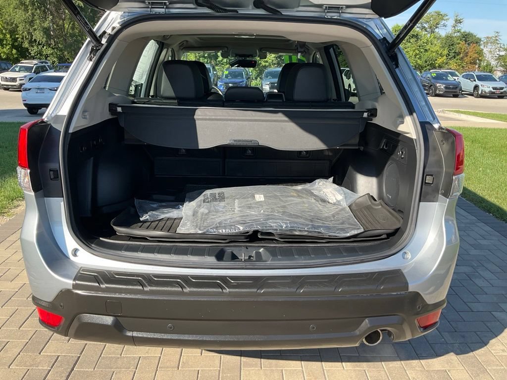 Used 2020 Subaru Forester Limited w/ Popular Package #3 AWD/4WD image 41