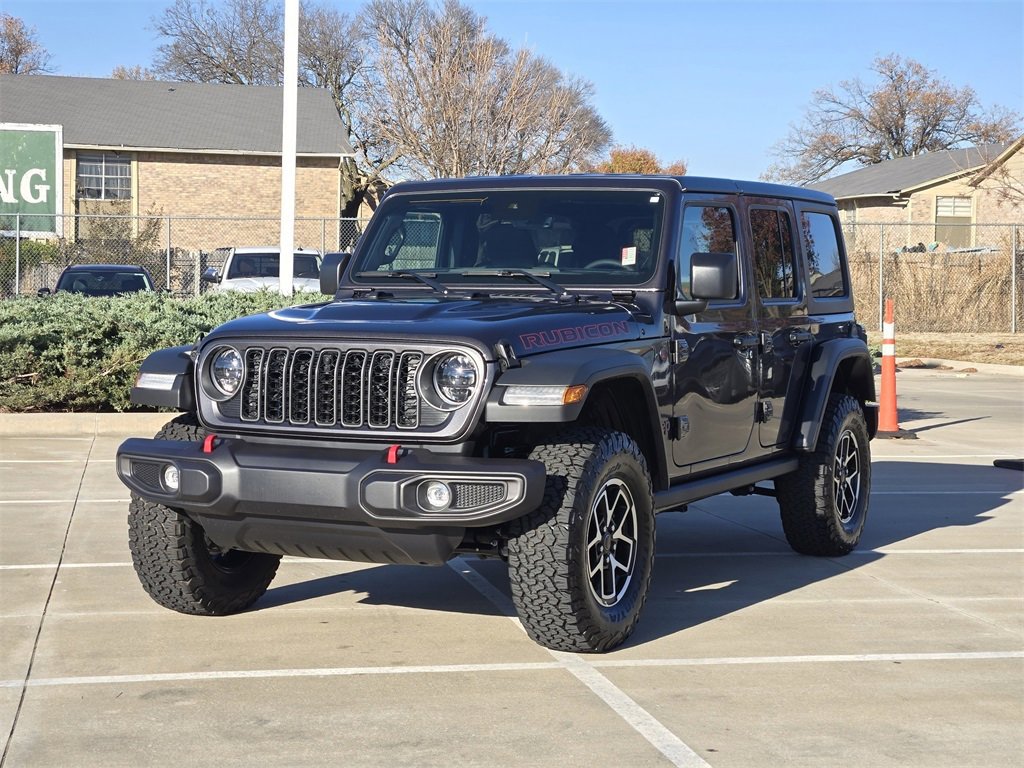 Used 2025 Jeep Wrangler Unlimited Rubicon w/ Technology Group image 4