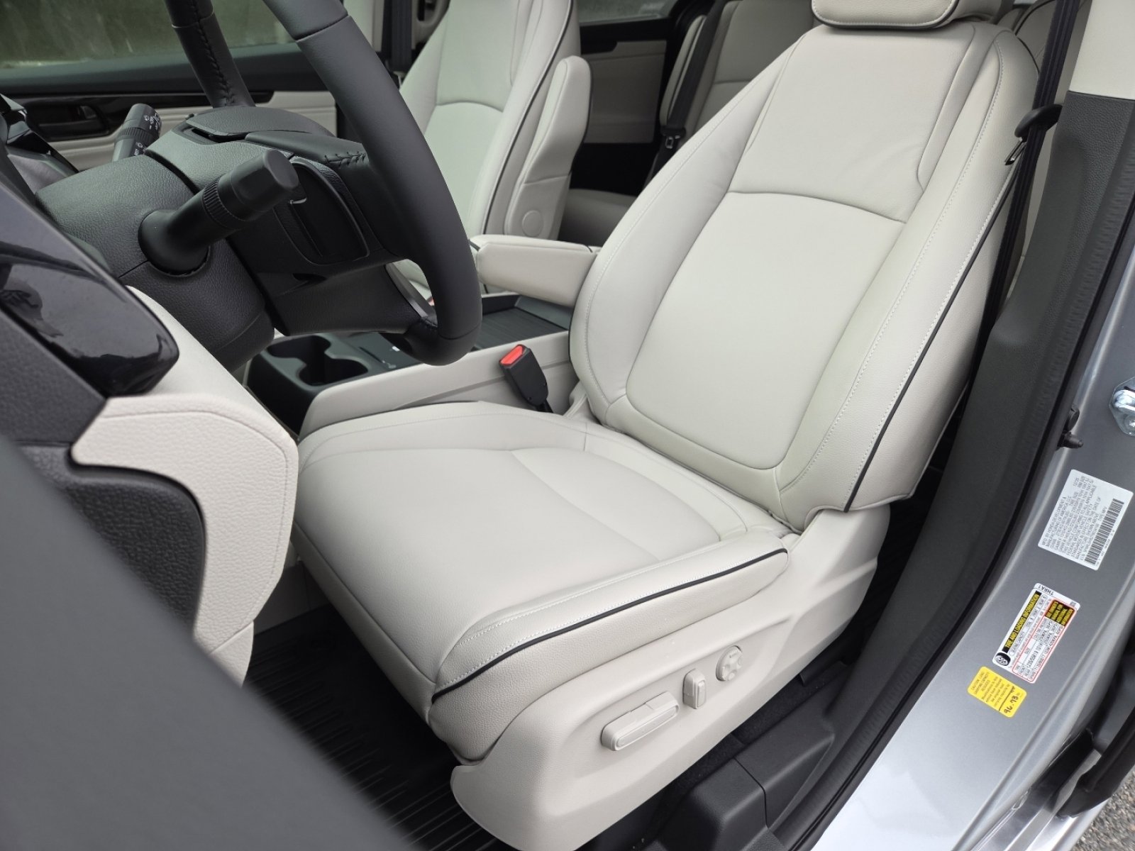 New 2026 Honda Odyssey Touring image 27