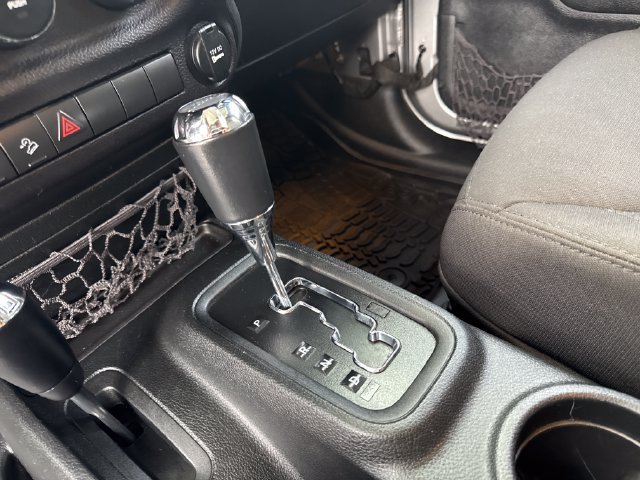 Used 2017 Jeep Wrangler Unlimited Sport AWD/4WD image 22