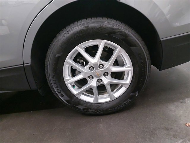 Used 2024 Chevrolet Equinox LT w/ Driver Convenience Package image 31