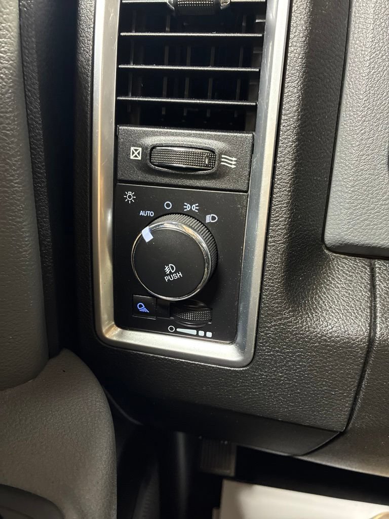 Used 2020 RAM 1500 Warlock w/ Electronics Group AWD/4WD image 10