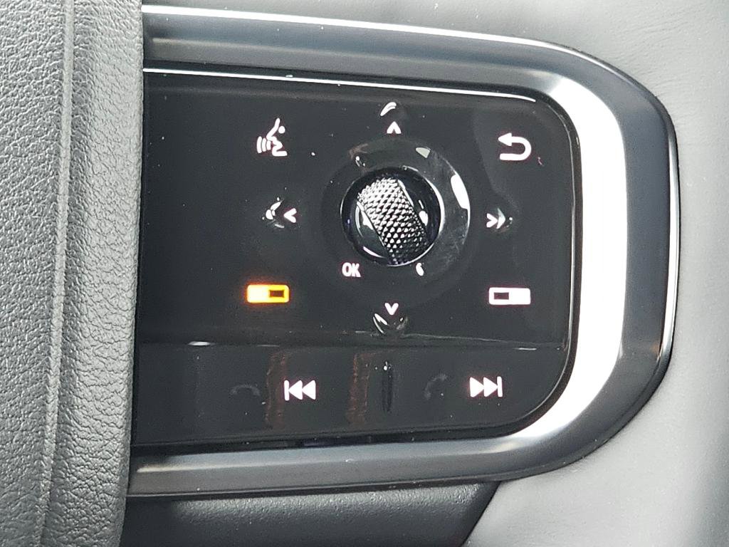 New 2025 Nissan Armada PRO-4X w/ Pro-4X Premium Package image 37