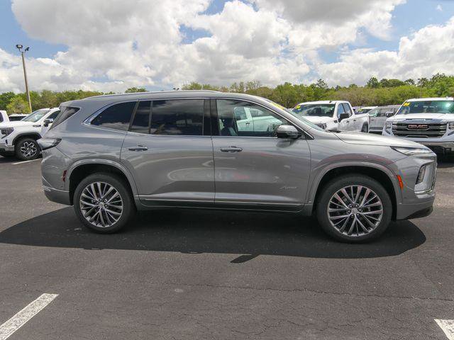 New 2026 Buick Enclave Avenir w/ Super Cruise Package FWD image 11