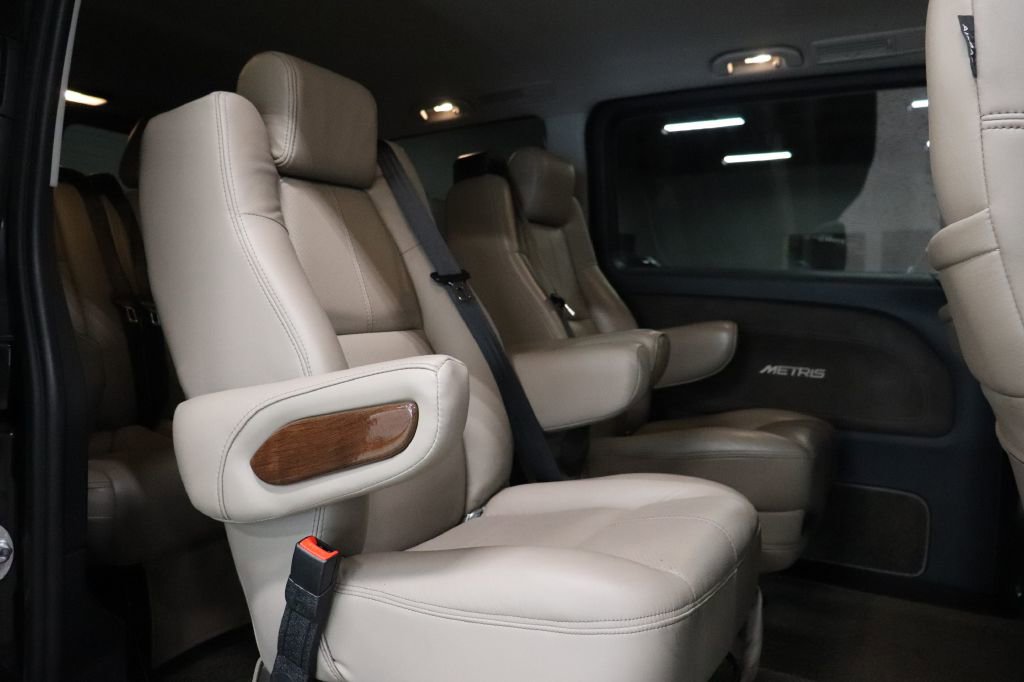 Used 2018 Mercedes-Benz Metris Passenger image 26