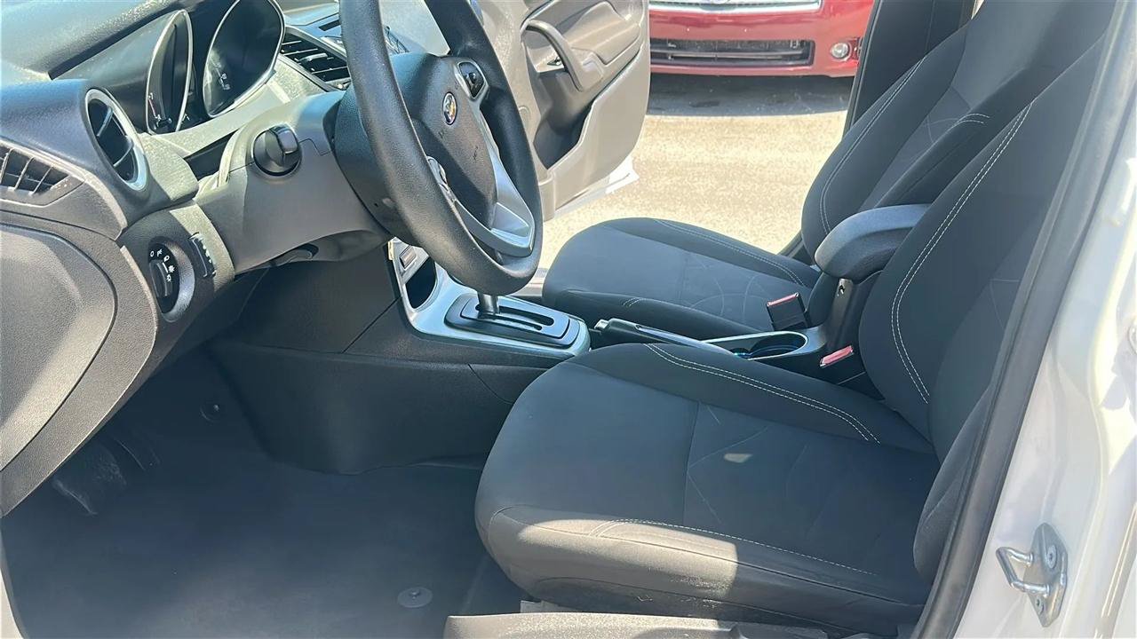 Used 2017 Ford Fiesta SE FWD image 18