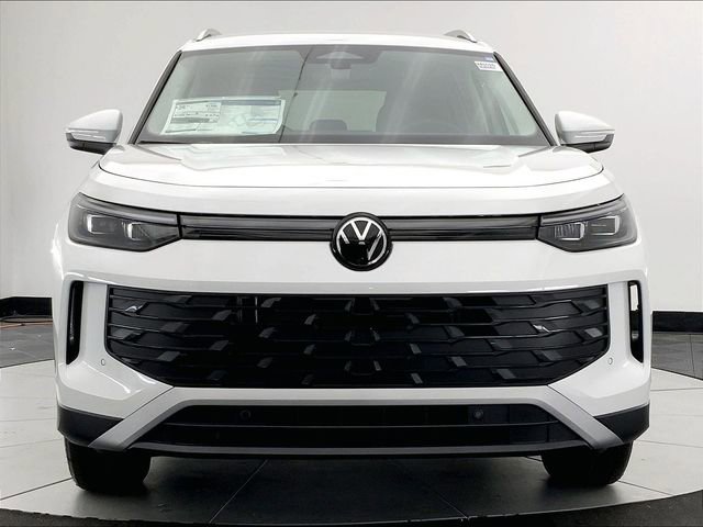 New 2026 Volkswagen Tiguan S image 3