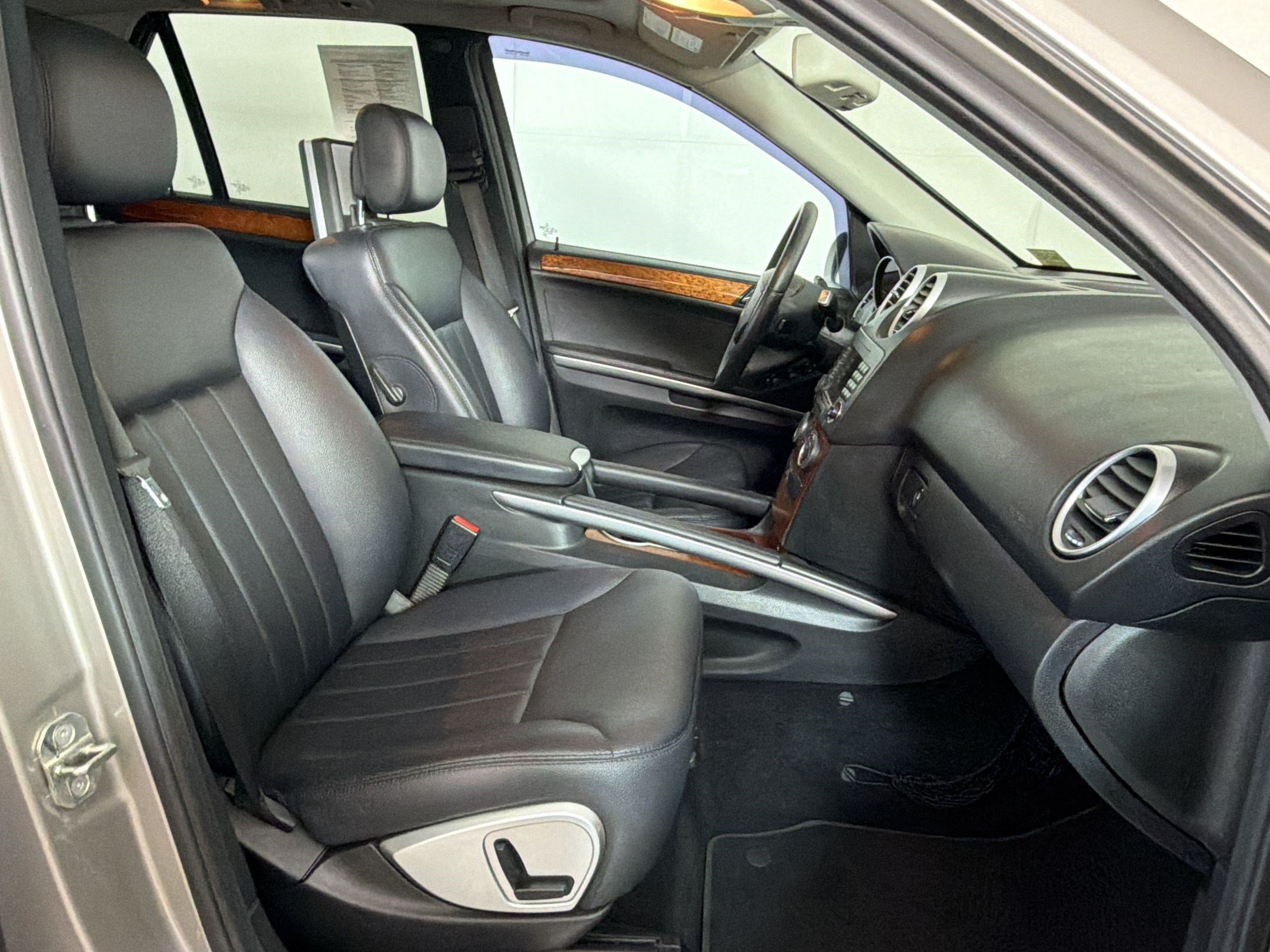 Used 2008 Mercedes-Benz ML 350 4MATIC image 23