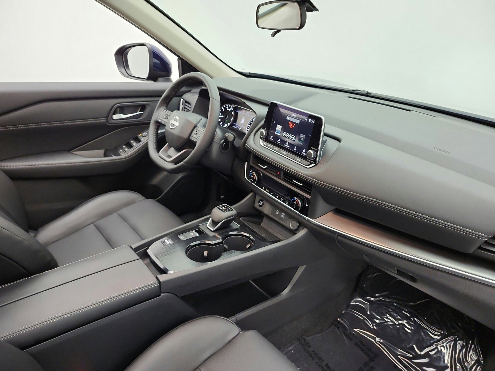 Used 2026 Nissan Rogue SV w/ SV Premium Package FWD image 23