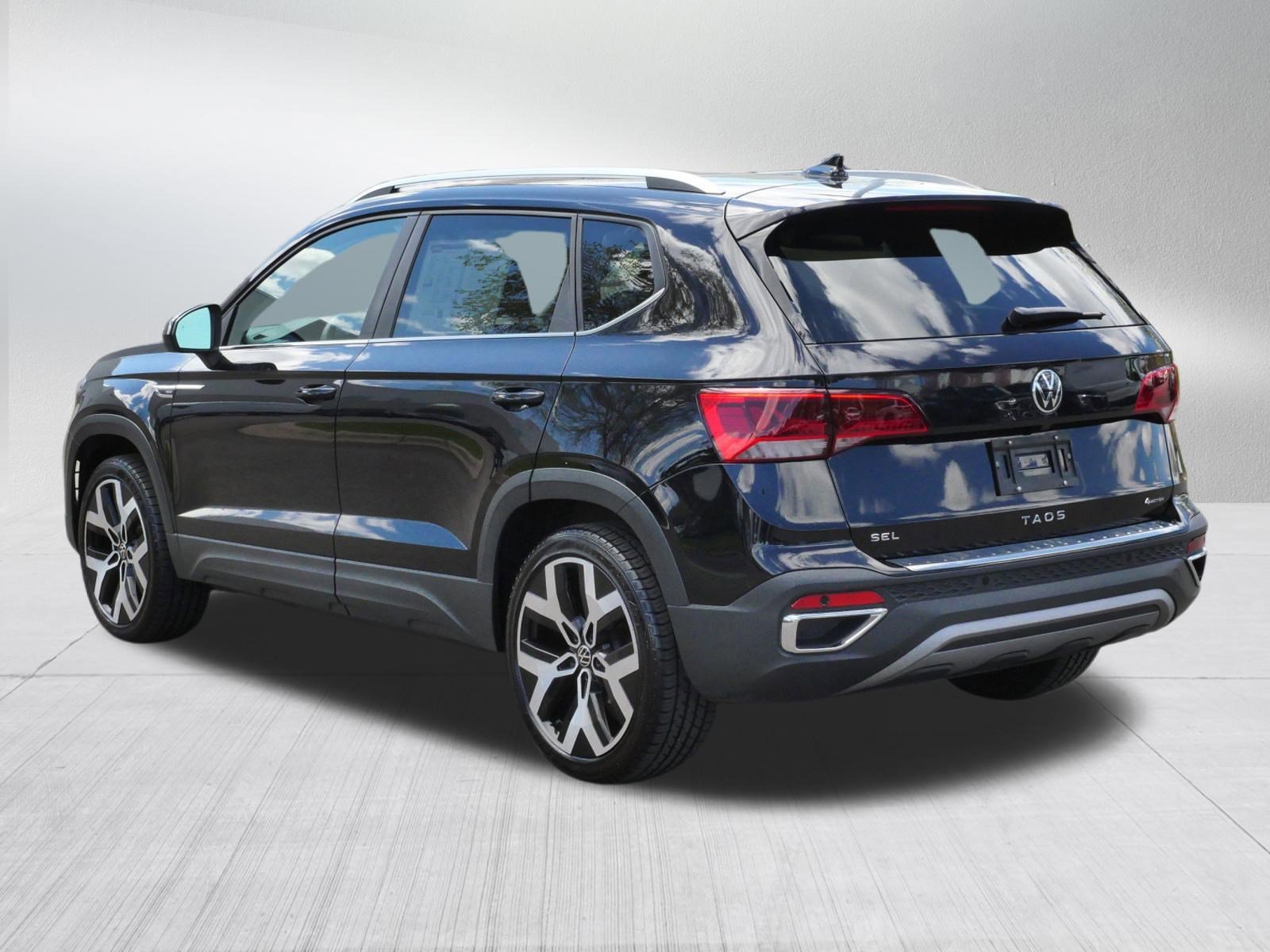 Used 2023 Volkswagen Taos SEL AWD/4WD image 5
