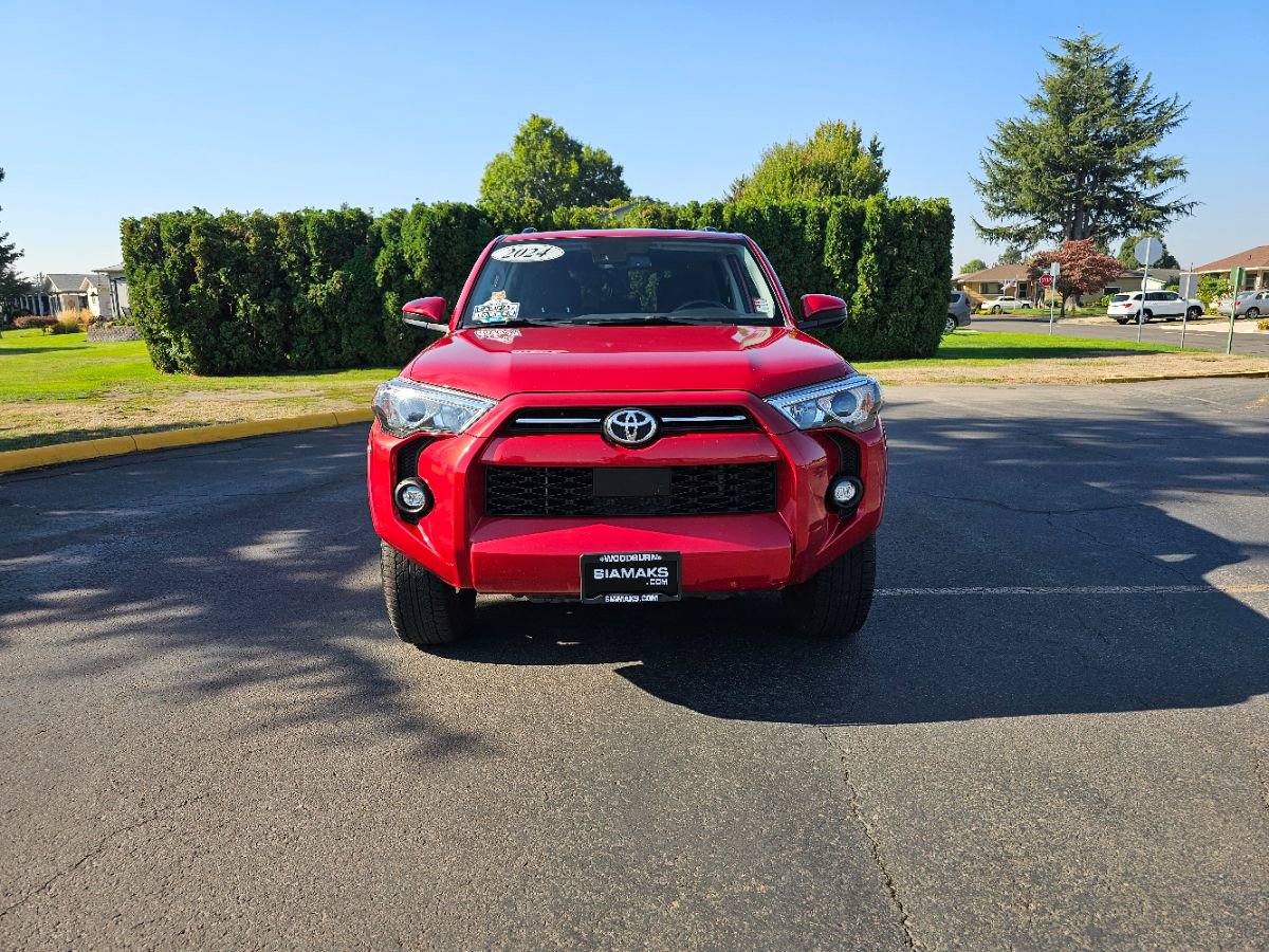 Used 2024 Toyota 4Runner SR5 image 4