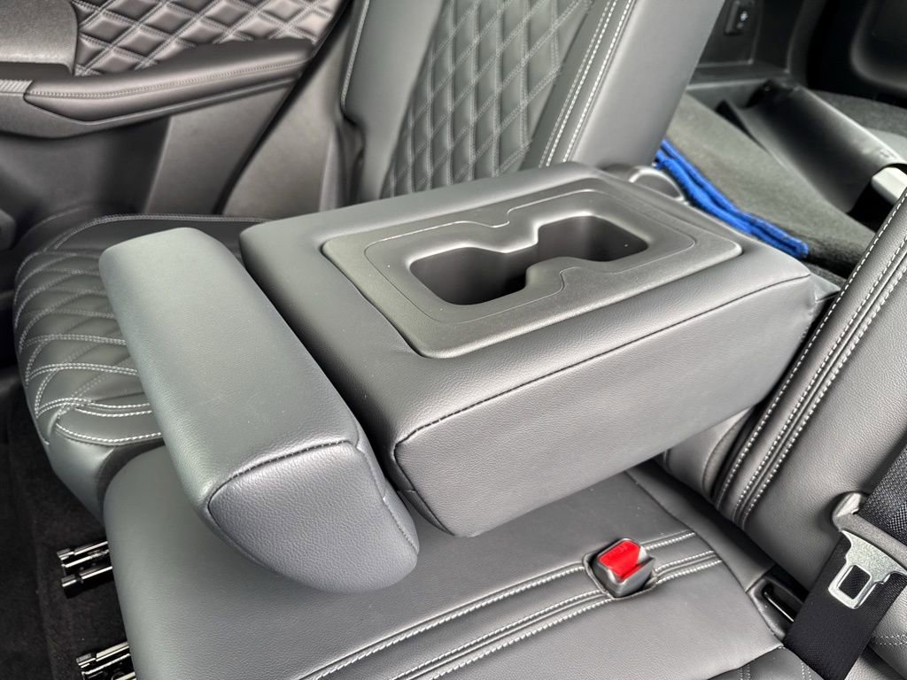 New 2025 Mitsubishi Outlander SEL AWD/4WD image 29
