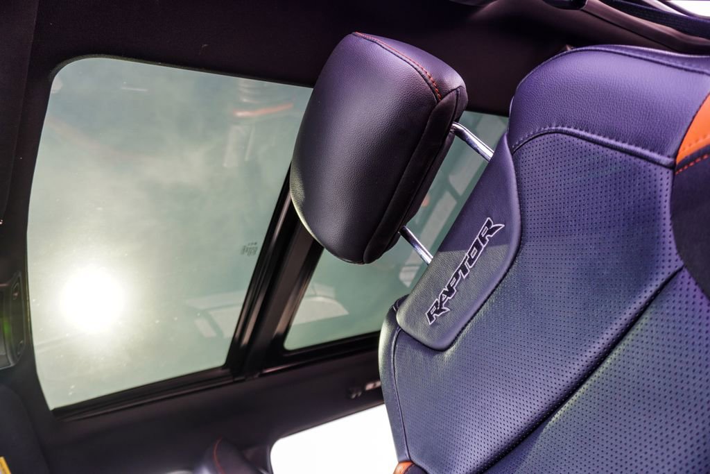 Used 2017 Ford F150 Raptor image 8