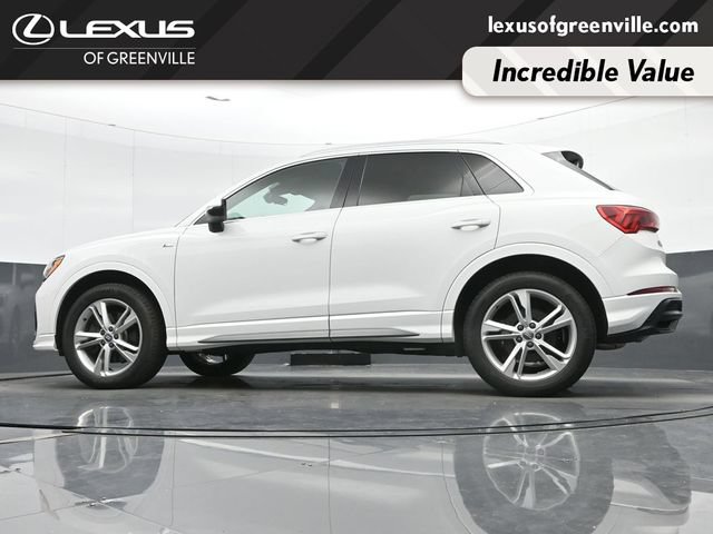 Used 2020 Audi Q3 2.0T Premium w/ Convenience Package AWD/4WD image 15