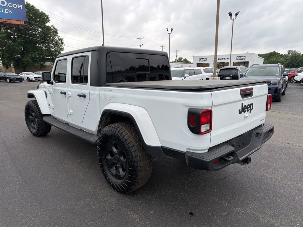 Used 2022 Jeep Gladiator Sport AWD/4WD image 9