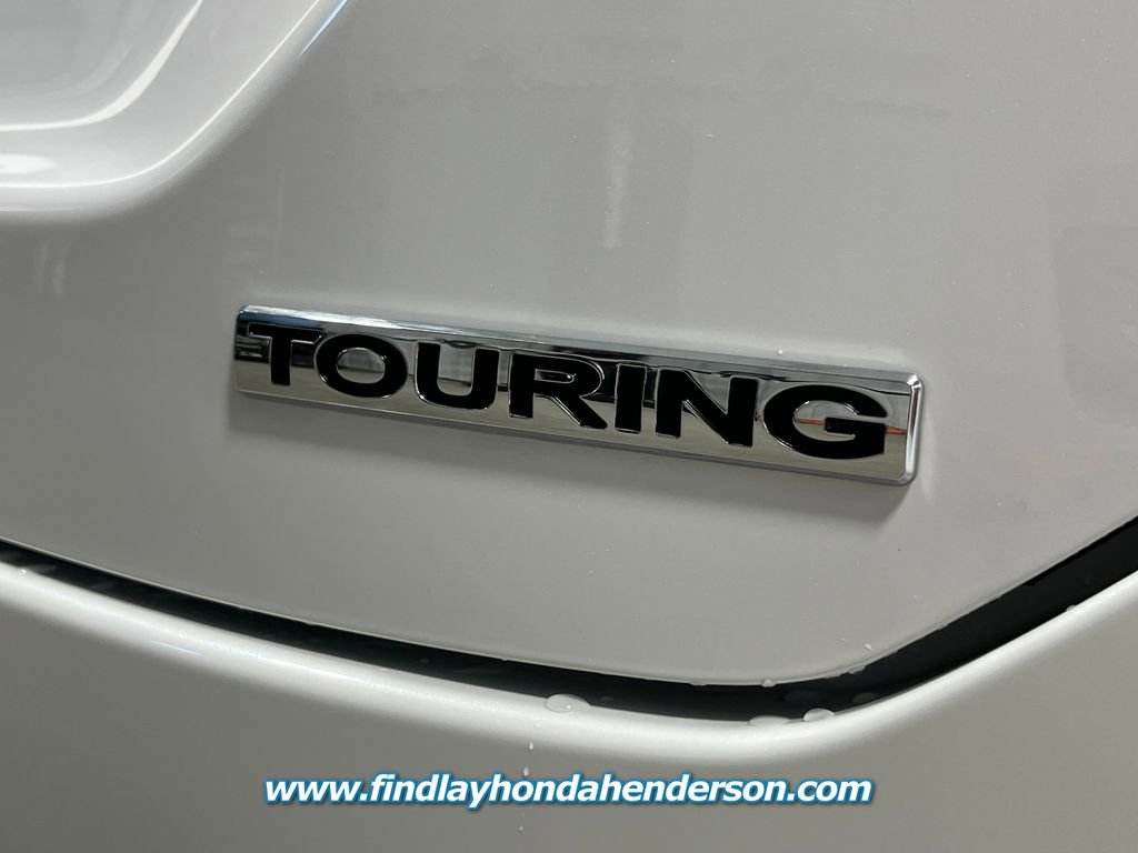 New 2026 Honda Pilot Touring image 6