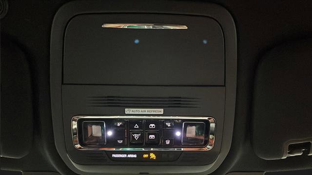 Used 2025 Lincoln Aviator Reserve w/ Equipment Group 201A AWD/4WD image 36