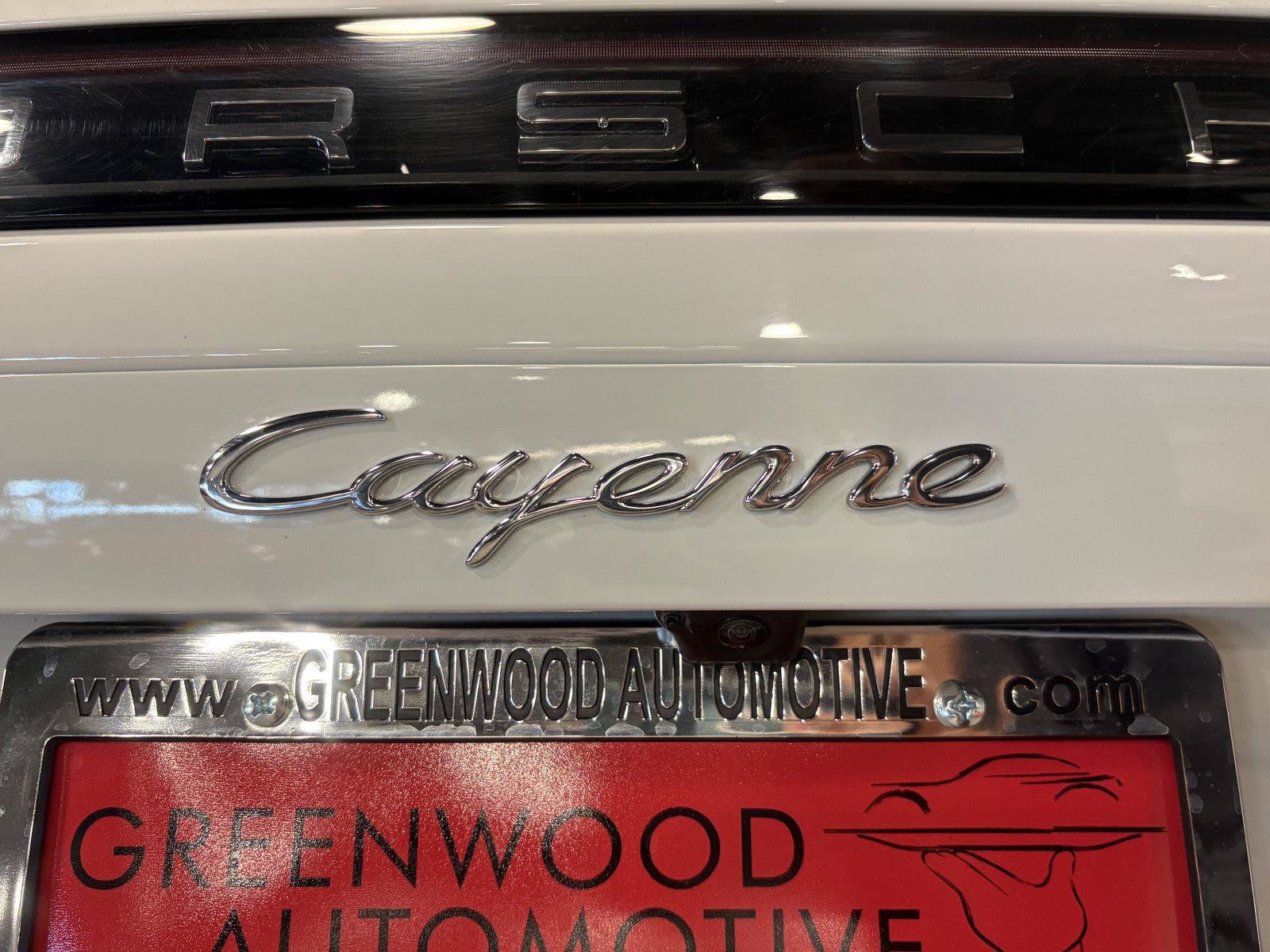 Used 2022 Porsche Cayenne AWD/4WD image 54