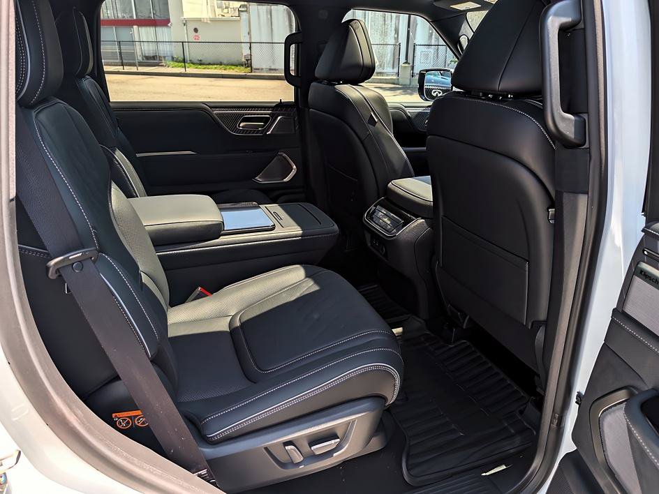 New 2027 INFINITI QX80 Autograph AWD/4WD image 22