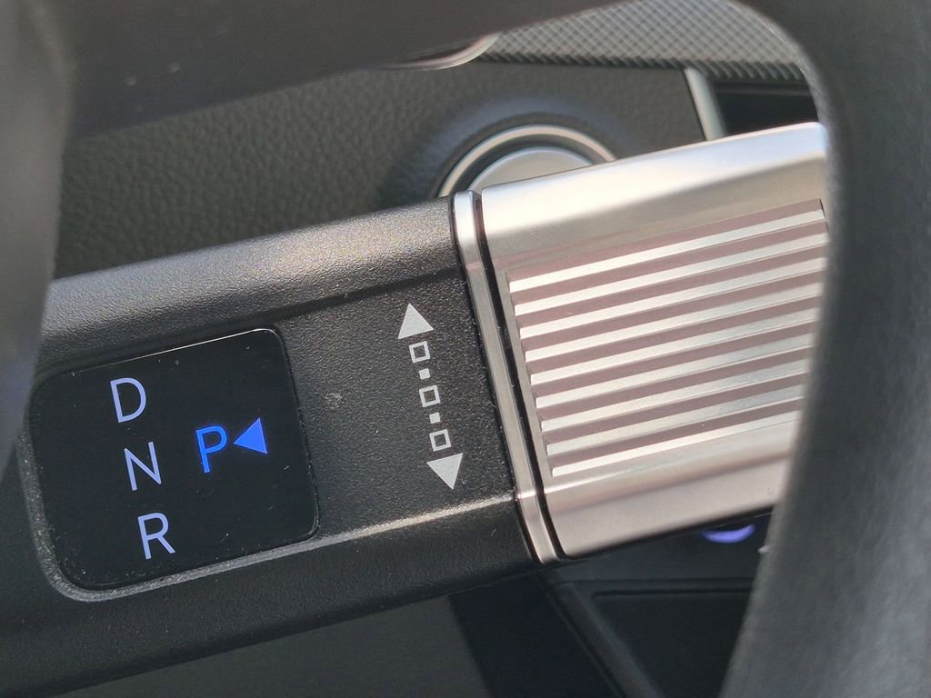 Used 2025 Hyundai Sonata SEL FWD image 16