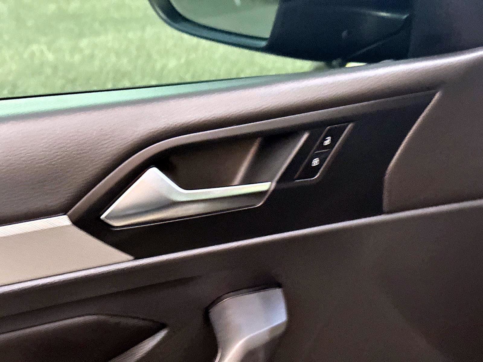 Used 2021 Volkswagen Jetta S image 15