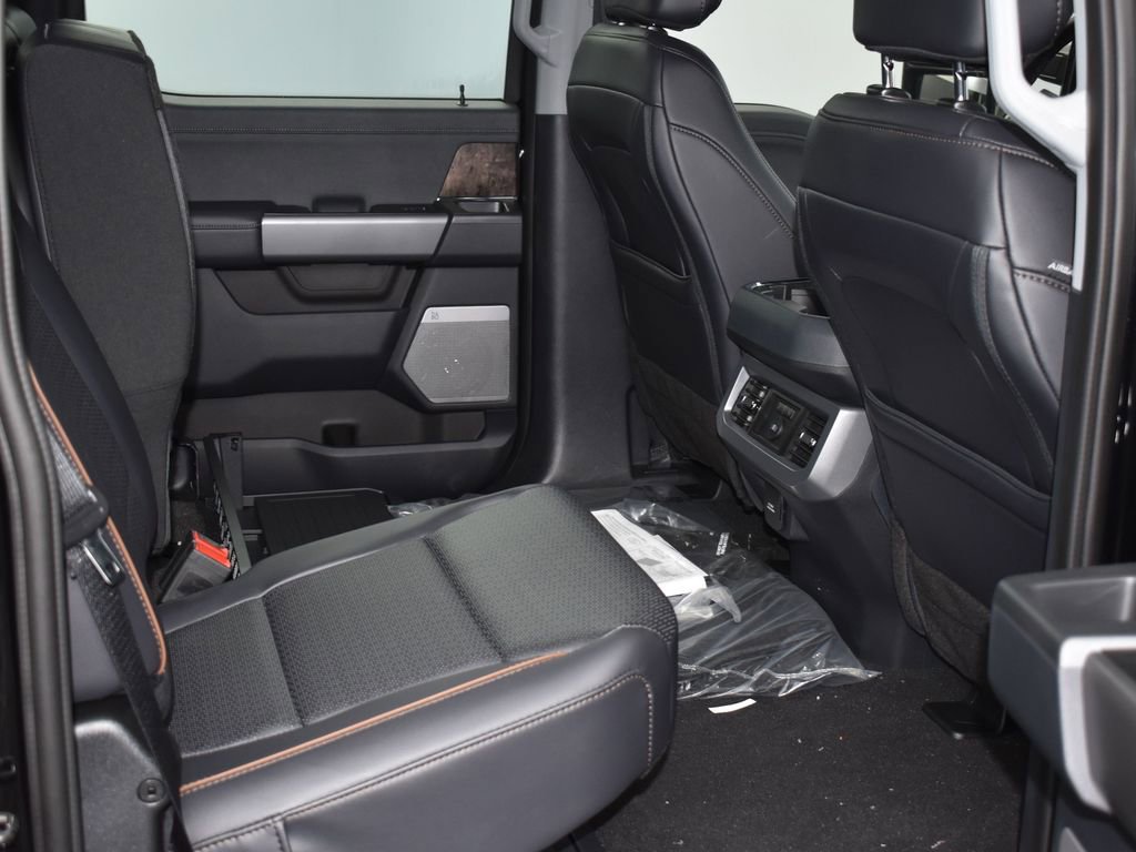 New 2025 Ford F250 Lariat w/ Lariat Ultimate Package image 12