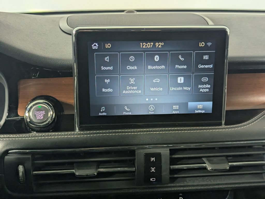 Used 2020 Lincoln Corsair Reserve w/ Equipment Group 201A AWD/4WD image 19